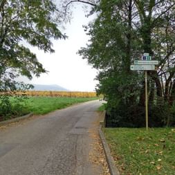 Panneau de signalisation en Alsace