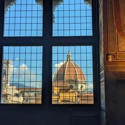 Vue sur la coupole du Duomo de Florence, depuis le premier étage du Palazzo Vecchio