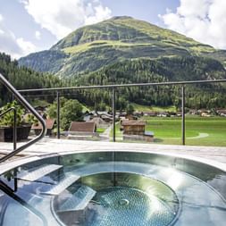 Steeg: Lechquell Hotel Post