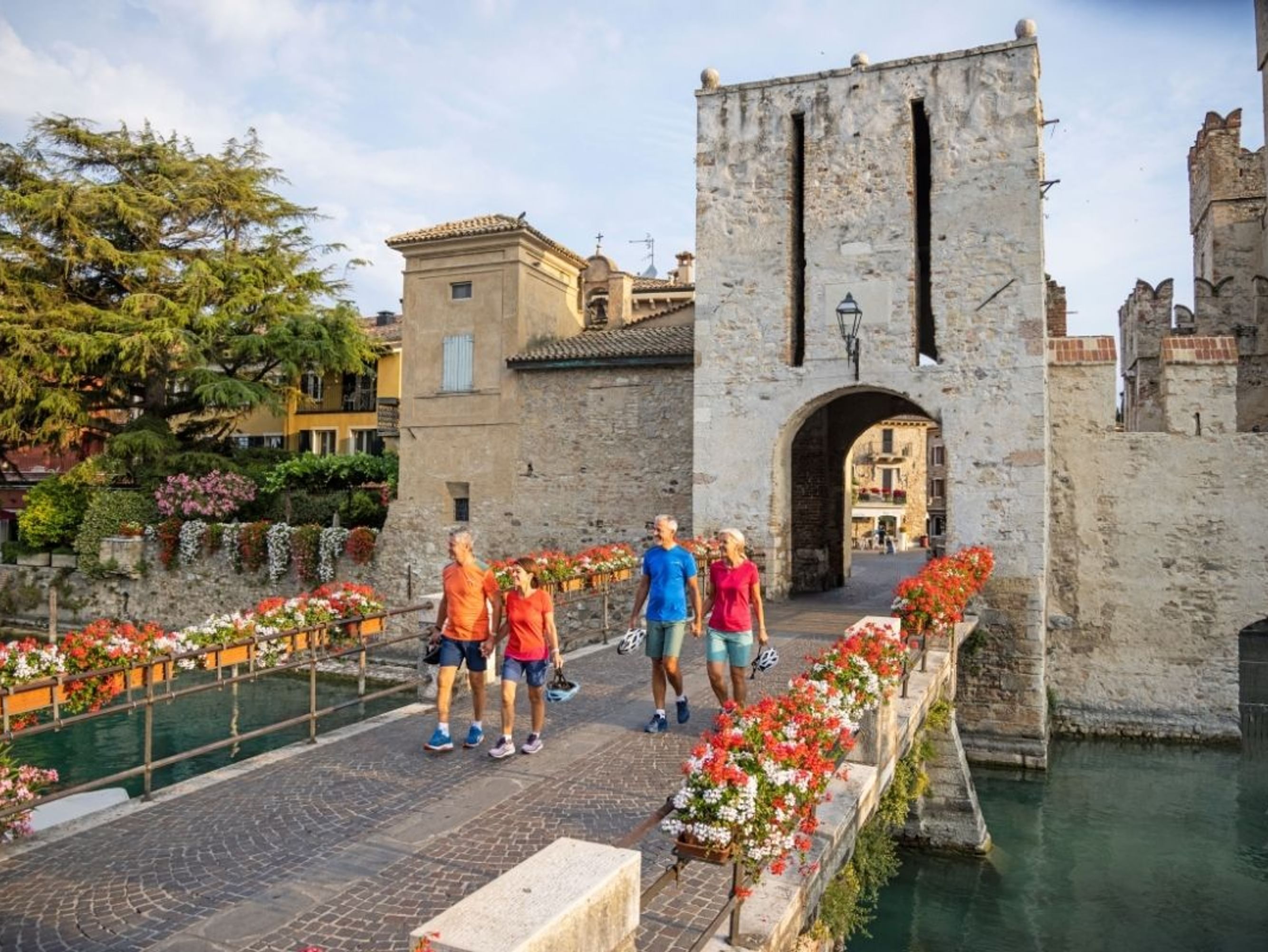 Image Autour du Lac de garde à vélo, Charme