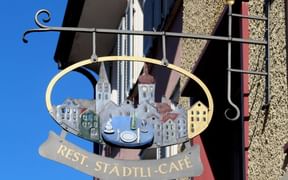 Enseigne de restaurant en Suisse