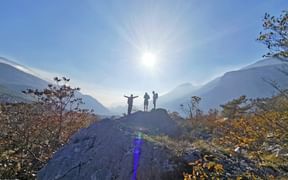 Randonneurs dans la Vallée de la Sarca