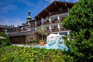 Reit im Winkl: Hotel Unterwirt 4 **** S