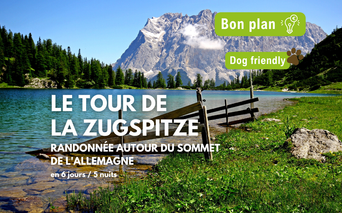 Lac de montagne avec ponton en bois et sommet de la Zugspitze en arrière-plan. Texte français présente randonnée de 6 jours autour du sommet.