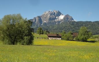 Vue sur le mont Pilate depuis la péninsule de Horw