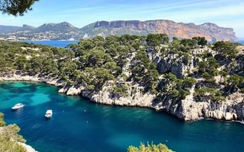calanques port miou cassis