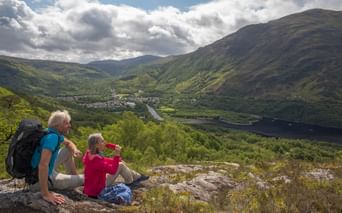 Randonneurs en pause au Kinlochleven