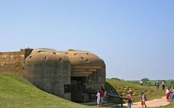plage-debarquement-normandie-longues-sur-mer-batterie-canon-c-cdt14