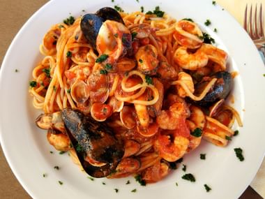 Plat de pâtes aux fruits de mer