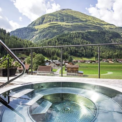 Steeg: Lechquell Hotel Post