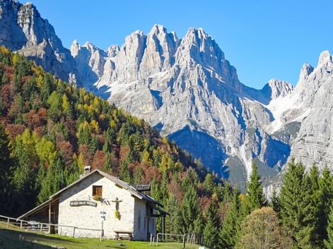 Refuge dans les Dolomites