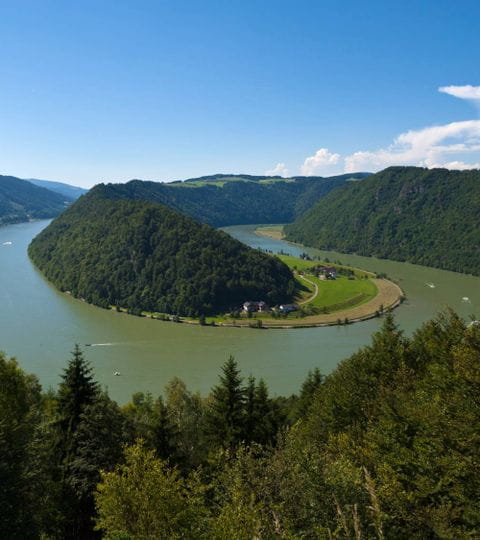 Une boucle du Danube en Autriche