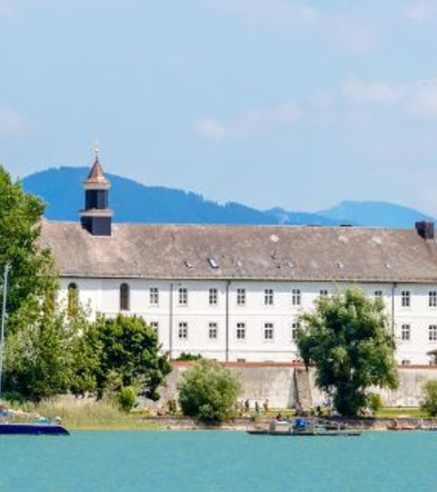L'île aux Dames sur le lac de Chiem en Bavière
