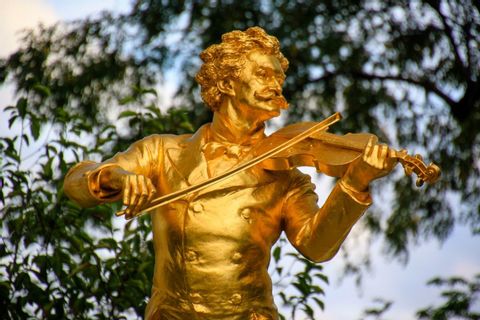 Vienne, statue de Johann Strauss