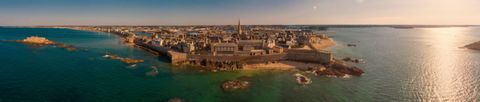 Vue panoramique aérienne de Saint-Malo
