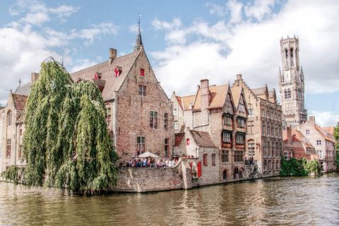Centre historique de Bruges et ses canaux
