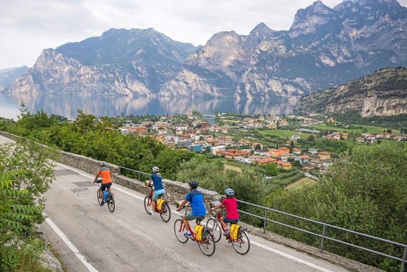 Voyage à vélo - Autour du Lac de Garde