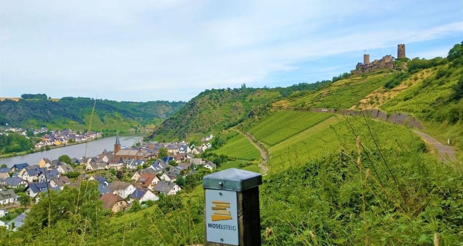 Burg Thurant vu depuis le Moselsteig