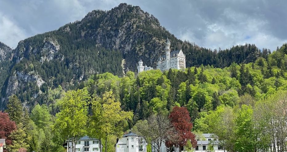 Vue sur le Neuscwanstein, Bavière