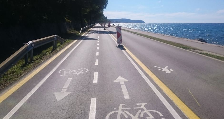 Piste cyclable le long de la Mer adriatique